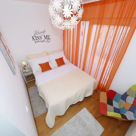 Luxury Rita, Center Апартаменты