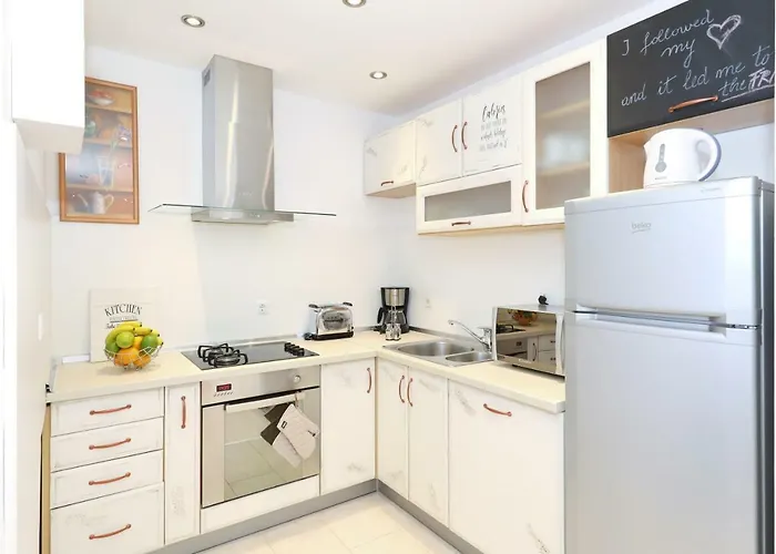 Luxury Rita, Center Apartamento Zadar